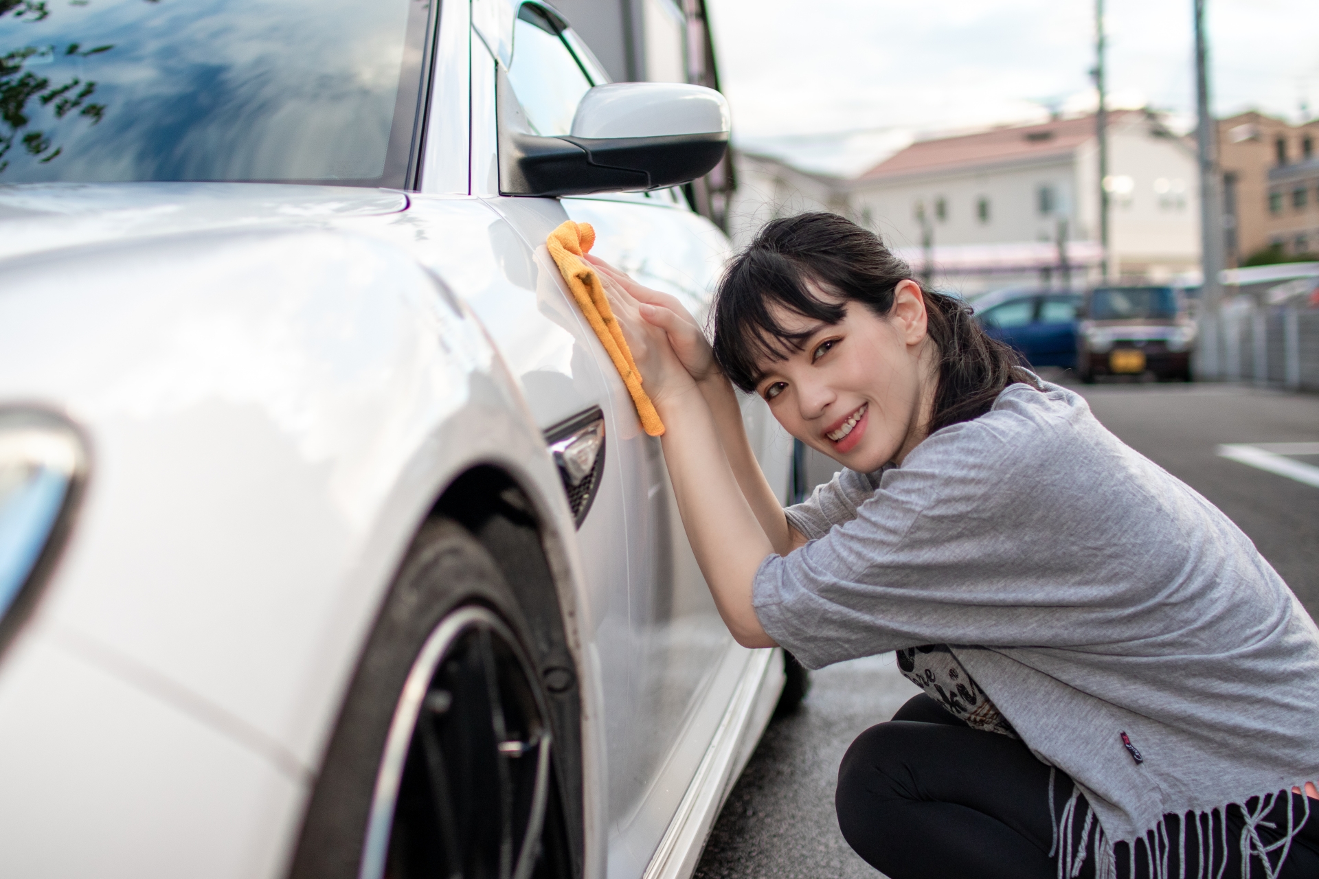 洗車】車のコーティングはこれ！スパシャンの施工方法！スパシャンする前の下準備を怠ると意味ありません！！！